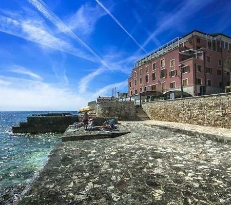 Rotonda Inn Novigrad Новиград Екстериор снимка