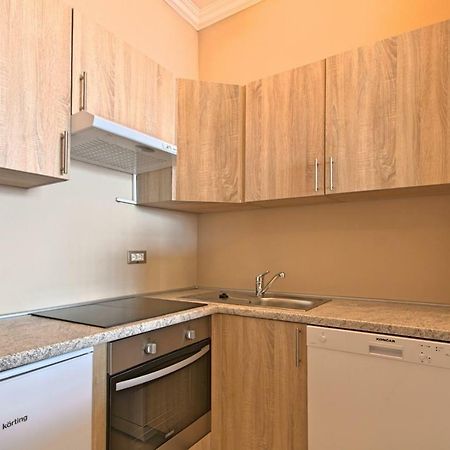 Rotonda Inn Novigrad Новиград Екстериор снимка